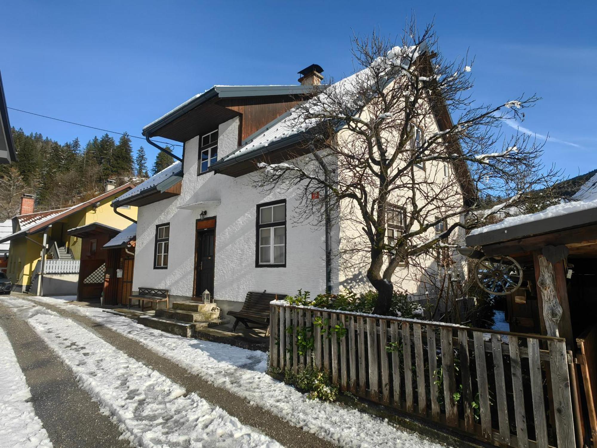 Hisa Hortenzija Luce Exterior photo